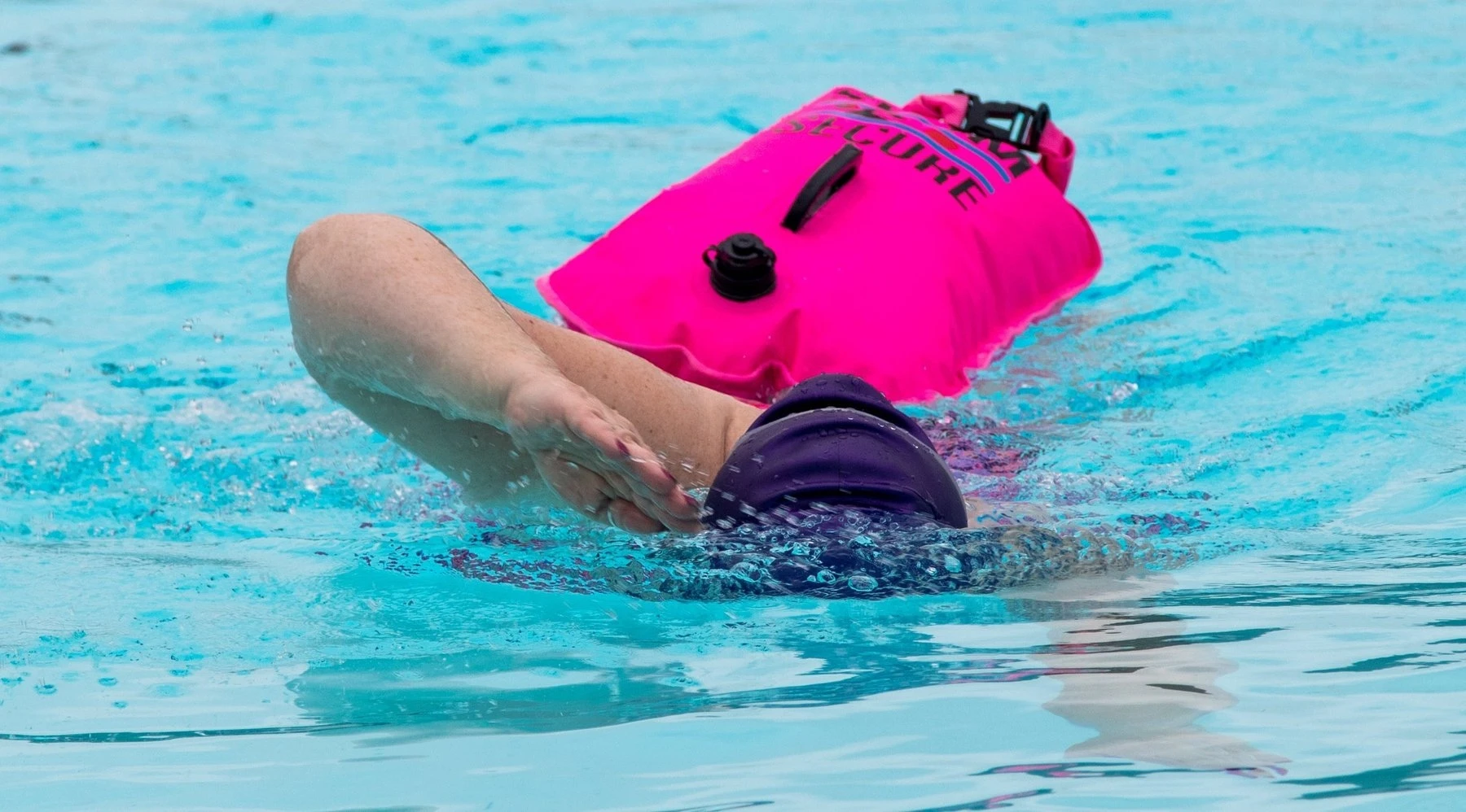 Swim Secure Swimsecure Pink 28L Dry Bag 2 Swim Secure Swimsecure Pink 28L Dry Bag - Image 2